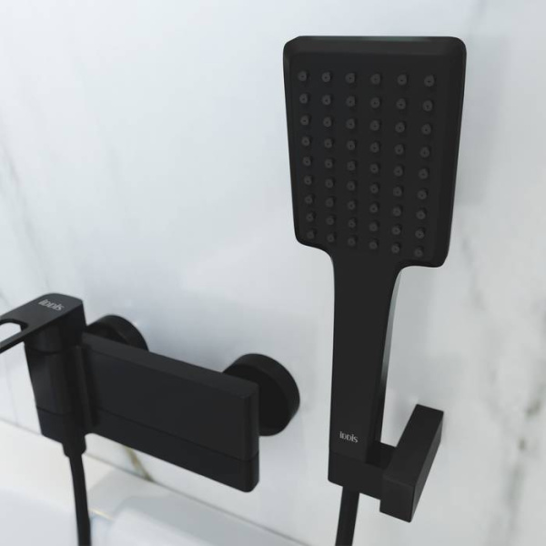 Смеситель для ванны IDDIS Slide черный (SLIBL00i02)